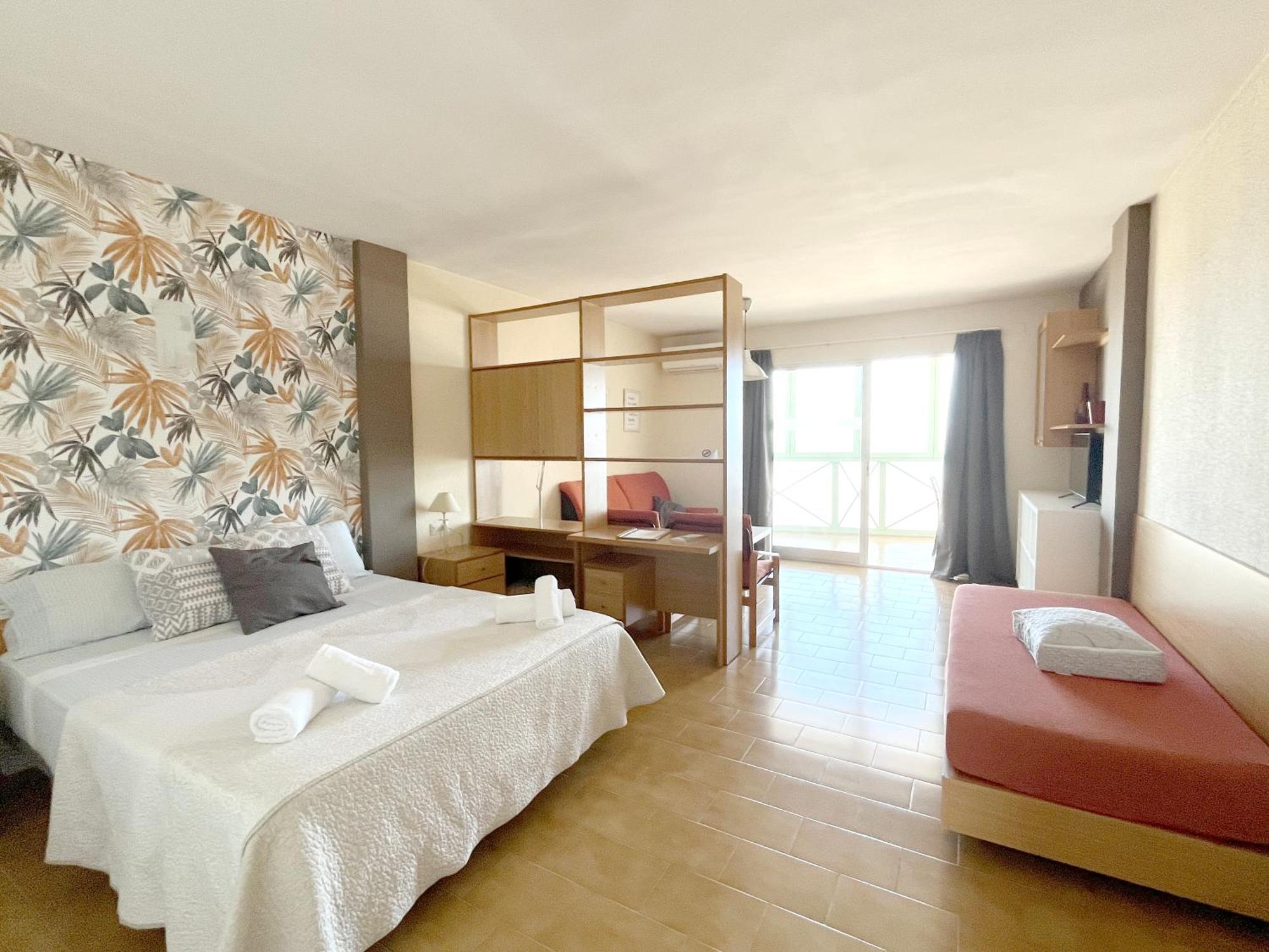 Apartamentos Acuario Dénia Buitenkant foto